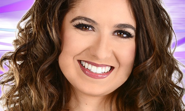 manoela_head manoela_head